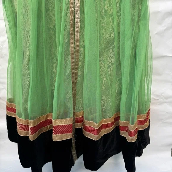 Handmade renaissance dress green overlay with black velvet size medium jun1 - Picture 3 of 8